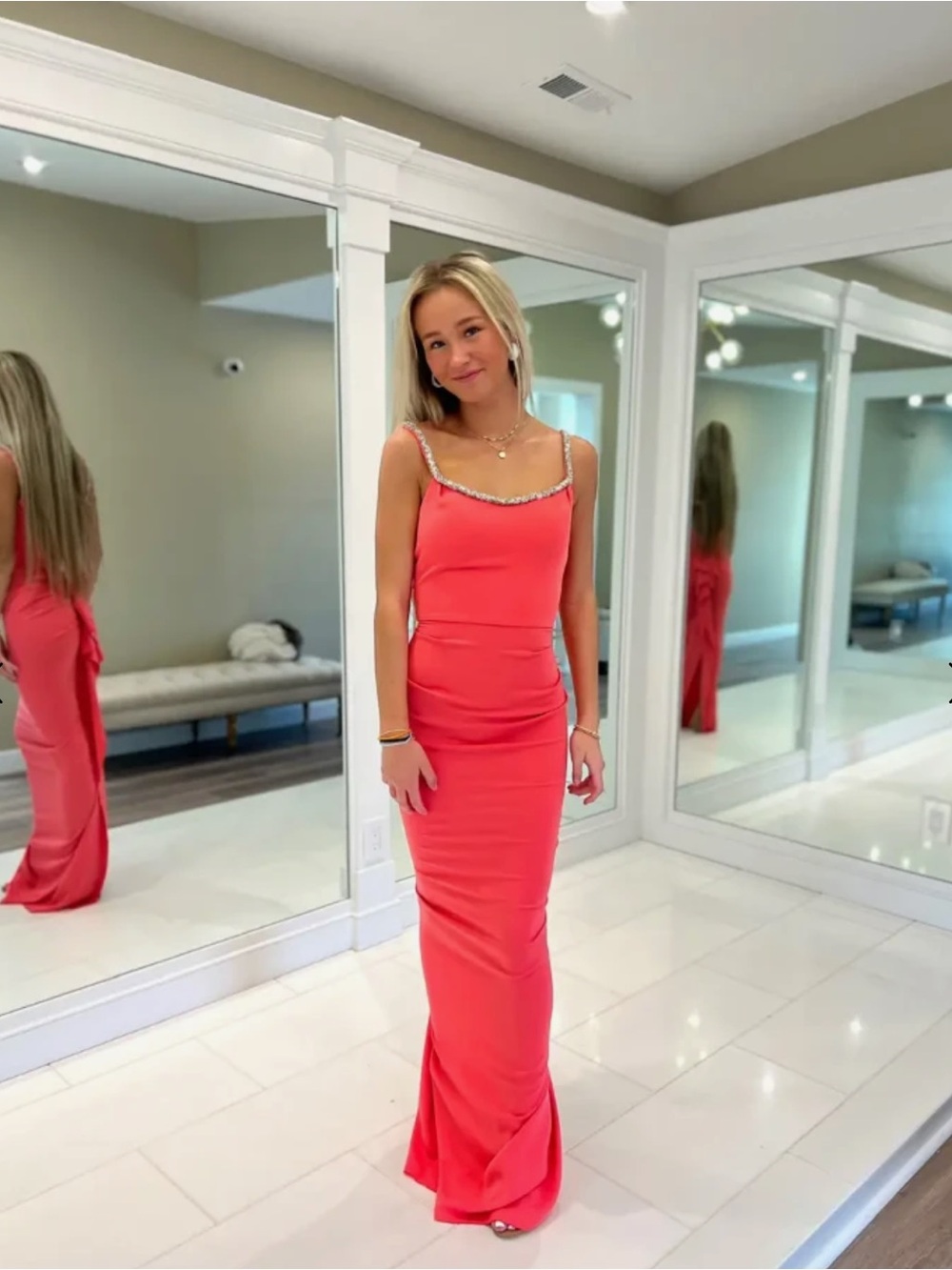 Nicole Bakti 6726 size 8 NWT brand new never worn before